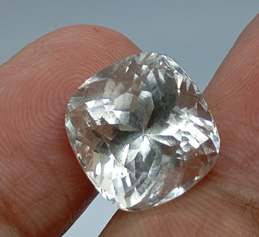 Gemstones minerals Topaz